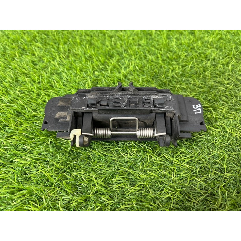 Ручка двери внешняя (кузов и элементы) AUDI A4 B6 2.4BDV 8E0839207