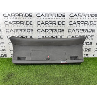 Обшивка крышки багажника