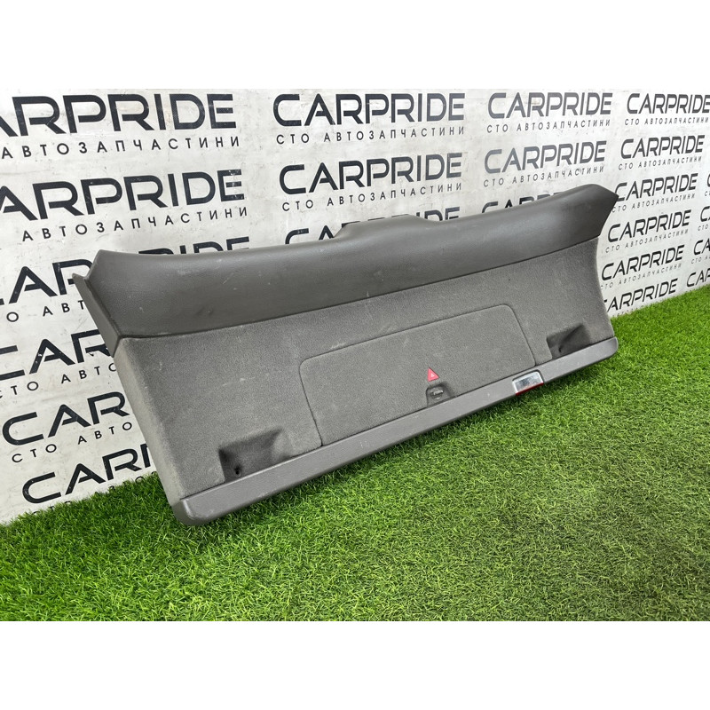 Обшивка крышки багажника (салон) AUDI A4 B6 2.4BDV 8E9867979CMRG