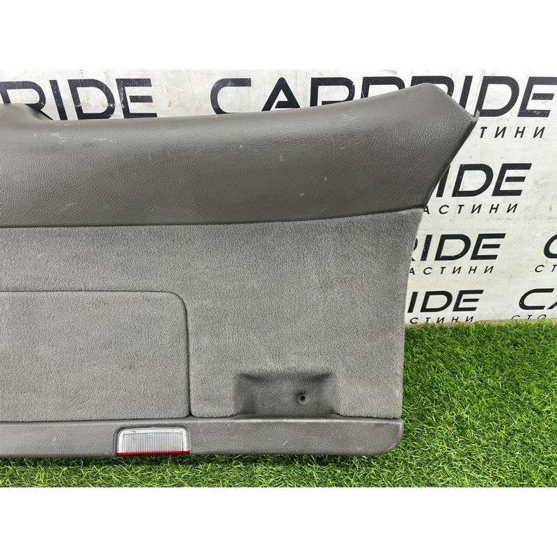 Обшивка крышки багажника (салон) AUDI A4 B6 2.4BDV 8E9867979CMRG