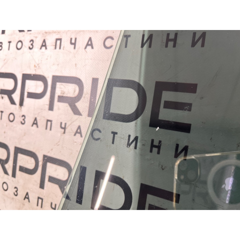 Стекло (кузов и элементы) AUDI A4 B6 2.4BDV 8E9845026