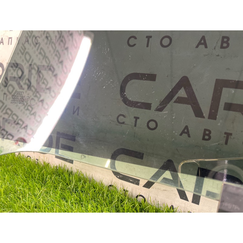 Стекло (кузов и элементы) AUDI A4 B6 2.4BDV 8E9845026