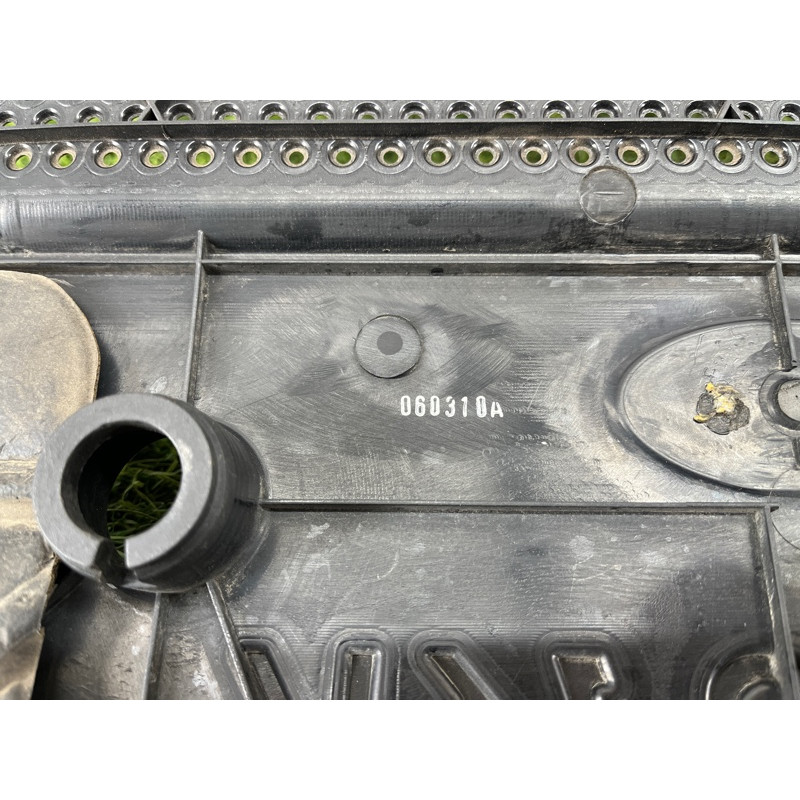 Декоративная крышка двигателя (двигатель и элементы) Hyundai Sonata NF 2007 2.4 2924025020