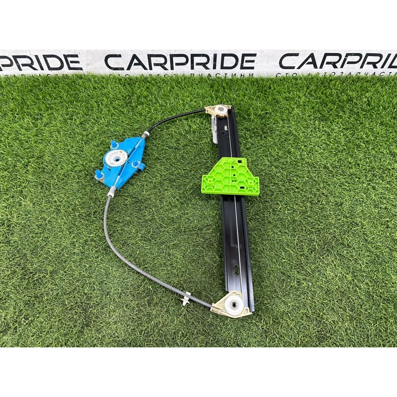 Механизм стеклоподъемника (кузов и элементы) AUDI A4 B6 2.4BDV 8E0839462C