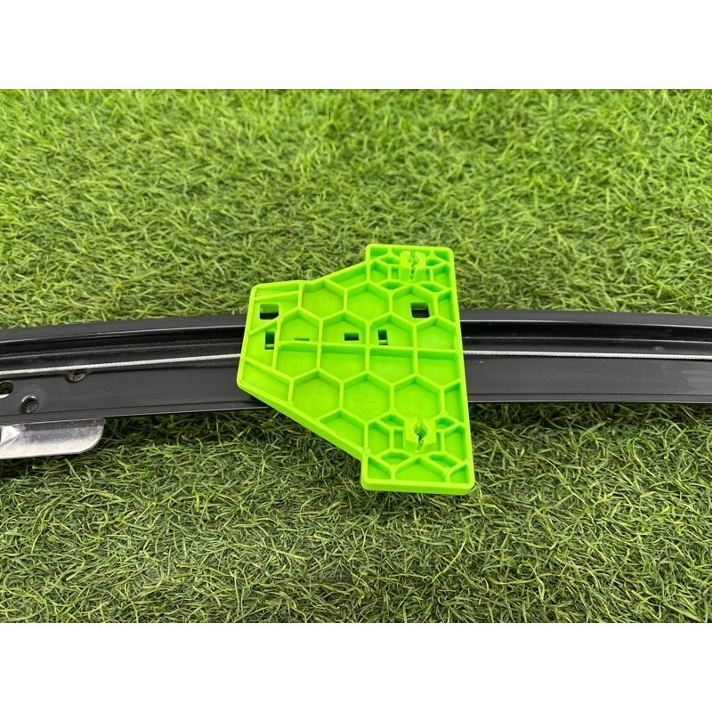 Механизм стеклоподъемника (кузов и элементы) AUDI A4 B6 2.4BDV 8E0839462C