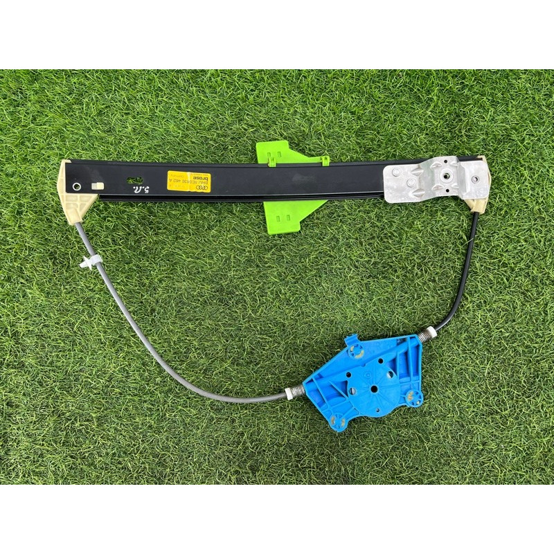 Механизм стеклоподъемника (кузов и элементы) AUDI A4 B6 2.4BDV 8E0839462C