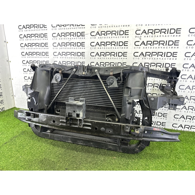 Телевизор (передняя часть кузова) (наружные элементы кузова) Jeep Grand Cherokee WK2 2014 3.0 Diesel 5156114AA