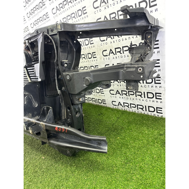 Телевизор (передняя часть кузова) (наружные элементы кузова) Jeep Grand Cherokee WK2 2014 3.0 Diesel 5156114AA