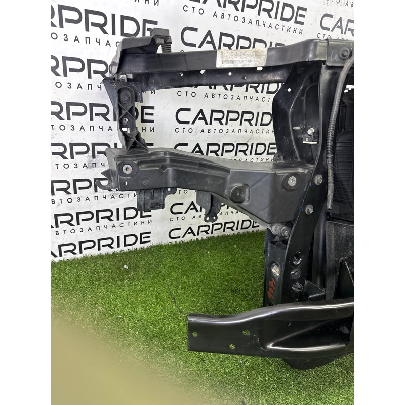 Телевизор (передняя часть кузова) (наружные элементы кузова) Jeep Grand Cherokee WK2 2014 3.0 Diesel 5156114AA