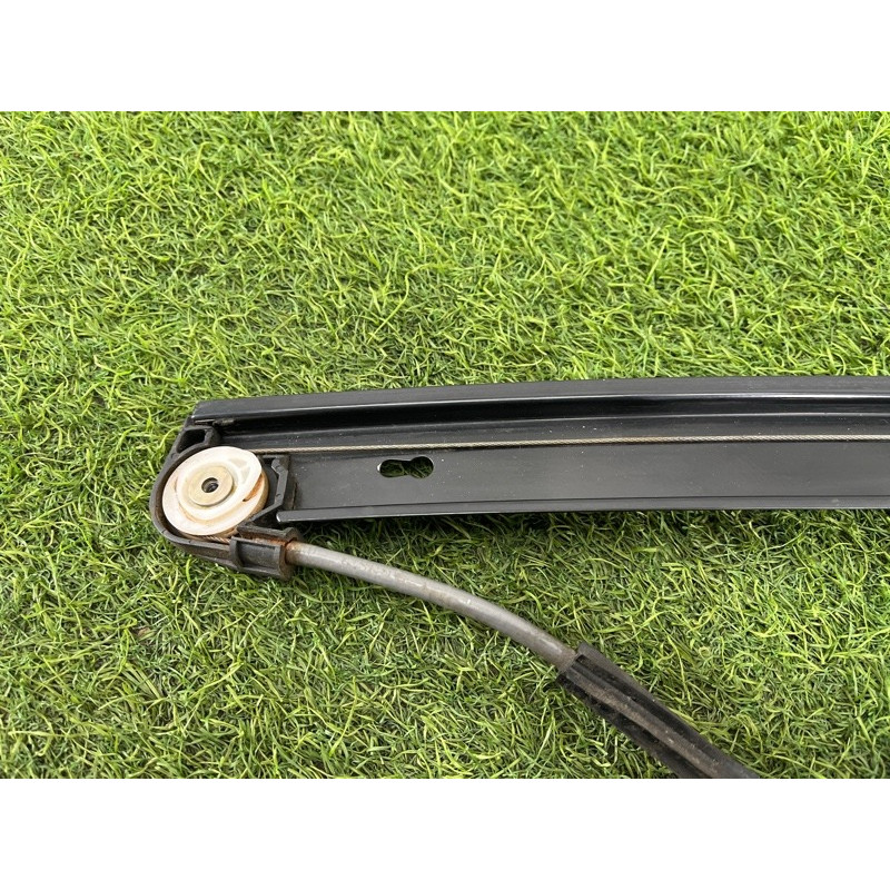 Механизм стеклоподъемника (кузов и элементы) AUDI A4 B6 2.4BDV 8E0837461C