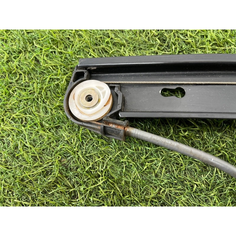 Механизм стеклоподъемника (кузов и элементы) AUDI A4 B6 2.4BDV 8E0837461C