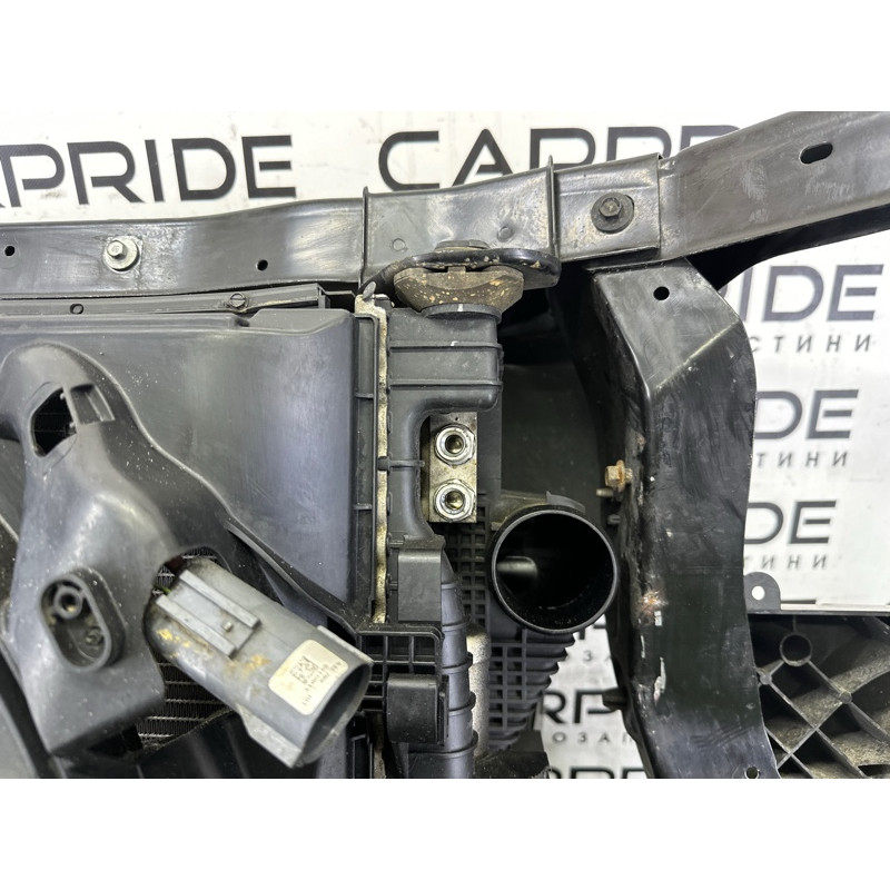 Телевизор (передняя часть кузова) (наружные элементы кузова) Jeep Grand Cherokee WK2 2014 3.0 Diesel 5156114AA