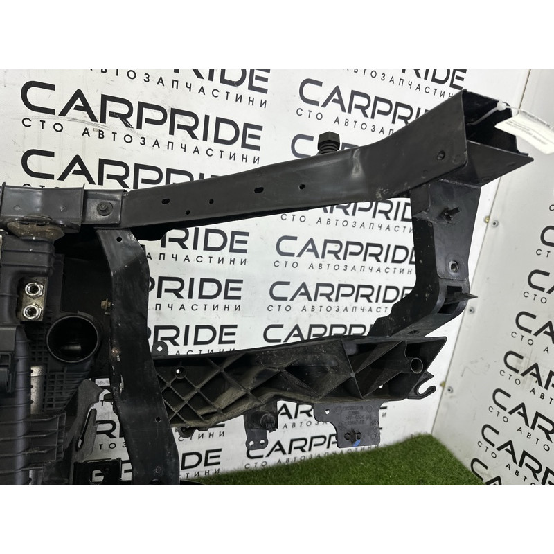 Телевизор (передняя часть кузова) (наружные элементы кузова) Jeep Grand Cherokee WK2 2014 3.0 Diesel 5156114AA