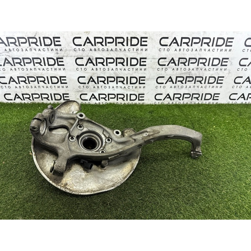 Поворотный кулак (подвеска) AUDI A4 B8 2014 2.0 TFSI 4G0407253A