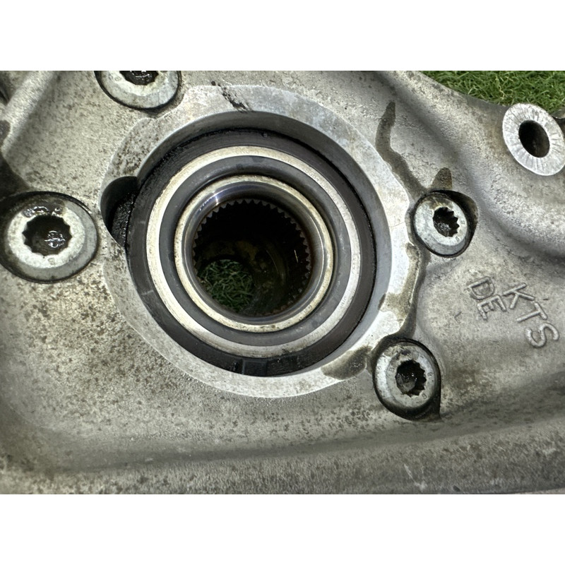 Поворотный кулак (подвеска) AUDI A4 B8 2014 2.0 TFSI 4G0407253A