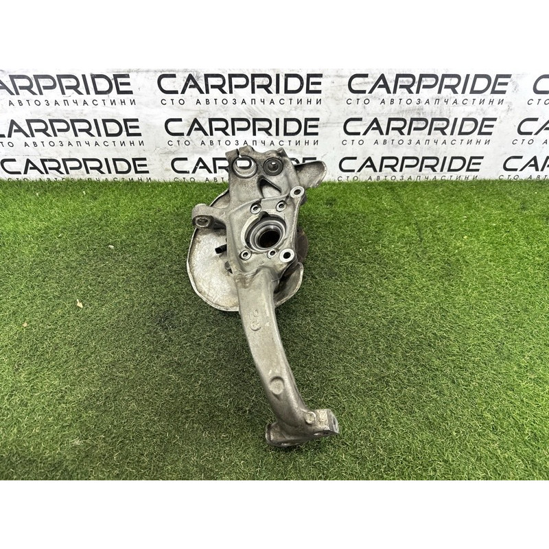 Поворотный кулак (подвеска) AUDI A4 B8 2014 2.0 TFSI 4G0407253A