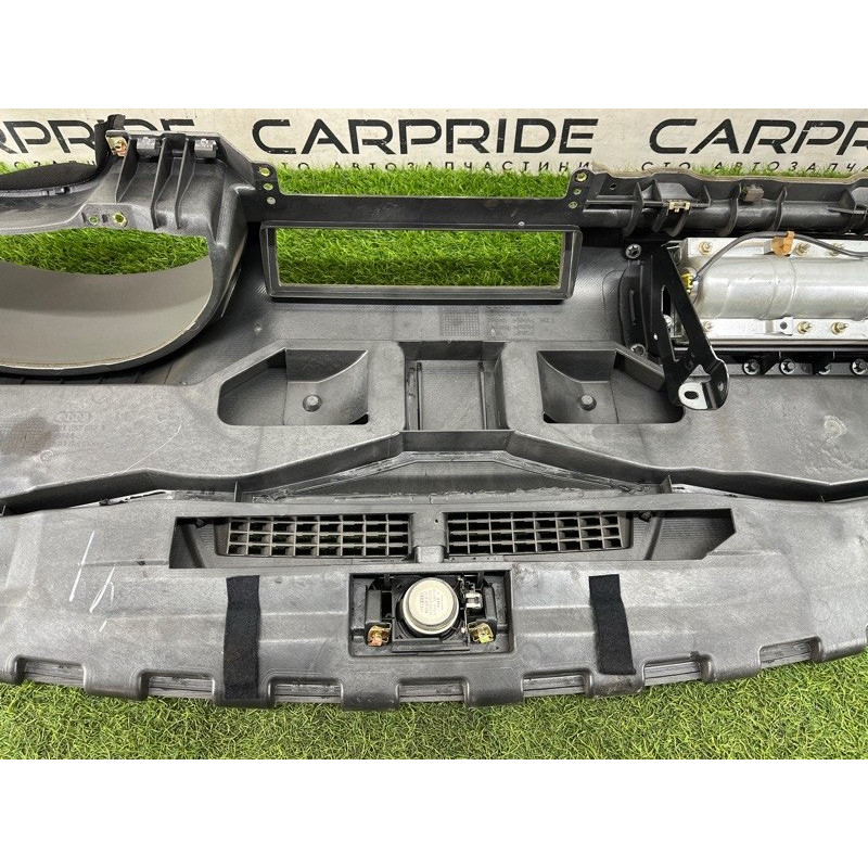 Торпедо (салон) AUDI A4 B6 2.4BDV 8E1857041G33F