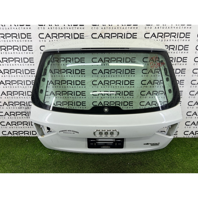 Крышка багажника (кузов и элементы) AUDI A4 B8 2013 2.0 TFSI 8K9827023