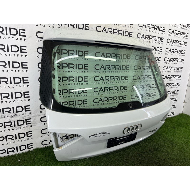 Крышка багажника (кузов и элементы) AUDI A4 B8 2013 2.0 TFSI 8K9827023