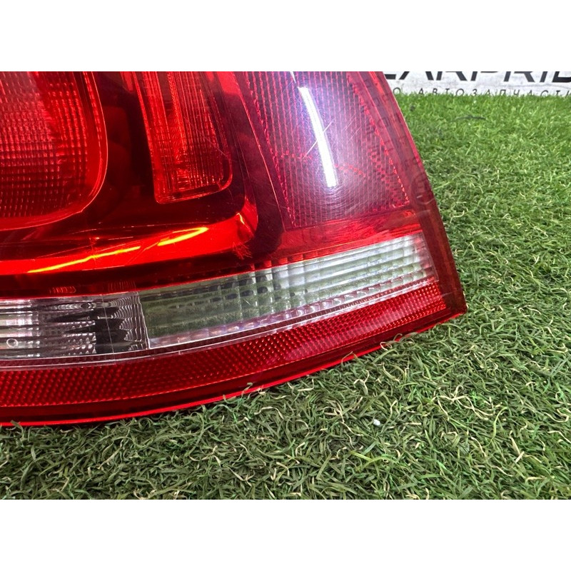 Задний фонарь (оптика) Volkswagen Touareg NF 2013 3.6 7P6945096G