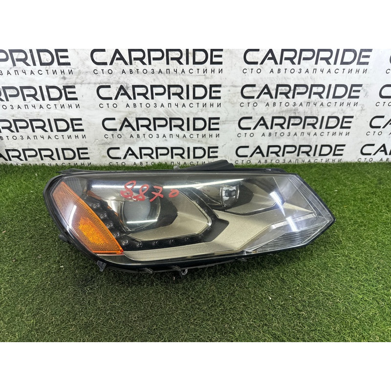 Фара (оптика) Volkswagen Touareg NF 2013 3.6 7P1941752A