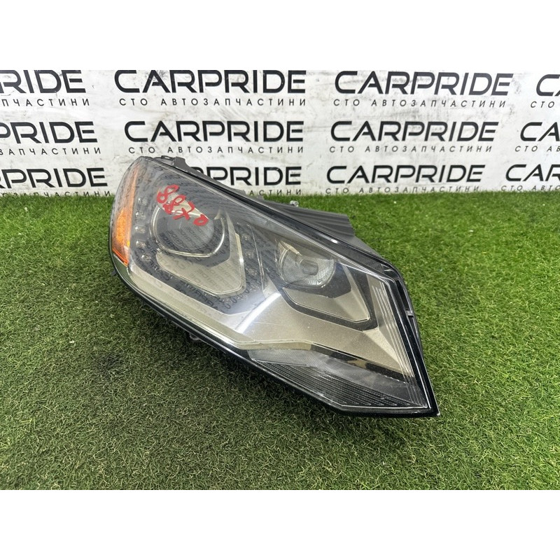 Фара (оптика) Volkswagen Touareg NF 2013 3.6 7P1941752A