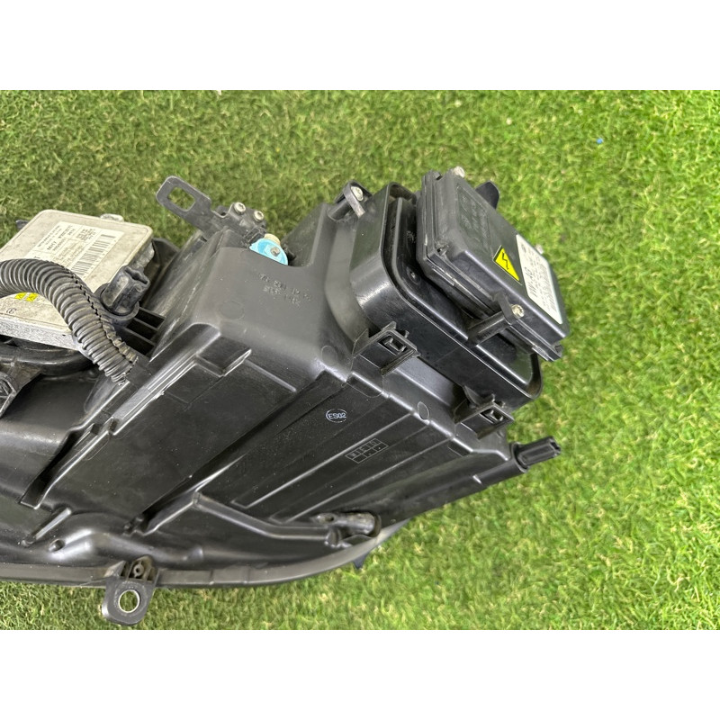 Фара (оптика) Volkswagen Touareg NF 2013 3.6 7P1941752A