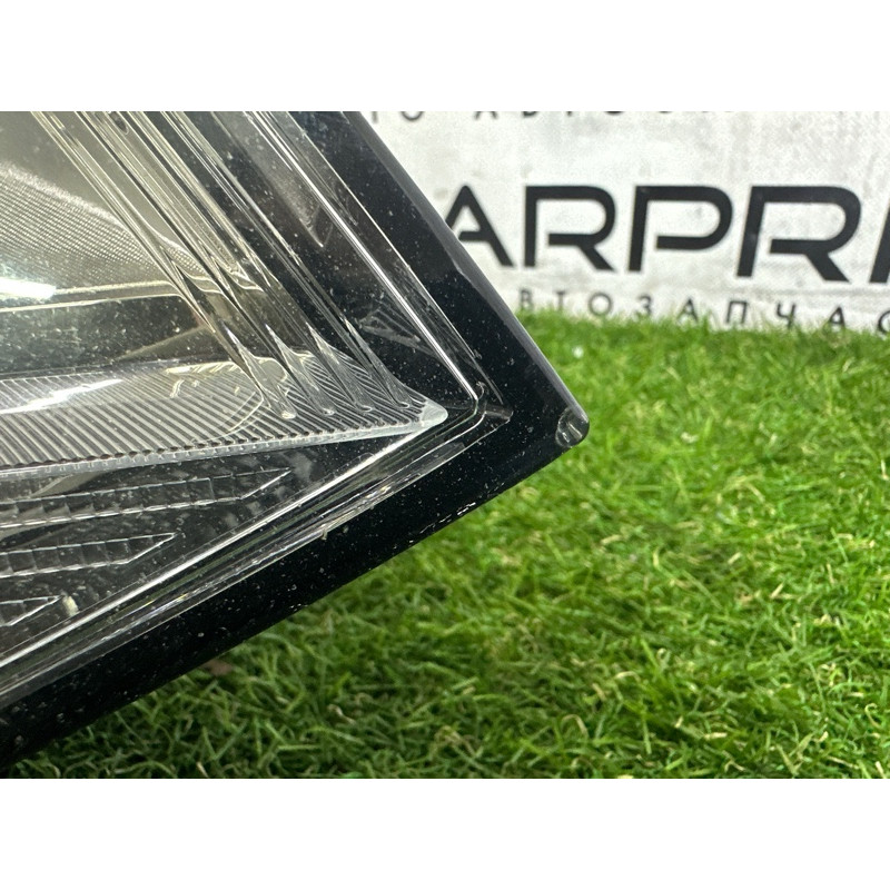 Фара (оптика) Volkswagen Touareg NF 2013 3.6 7P1941752A