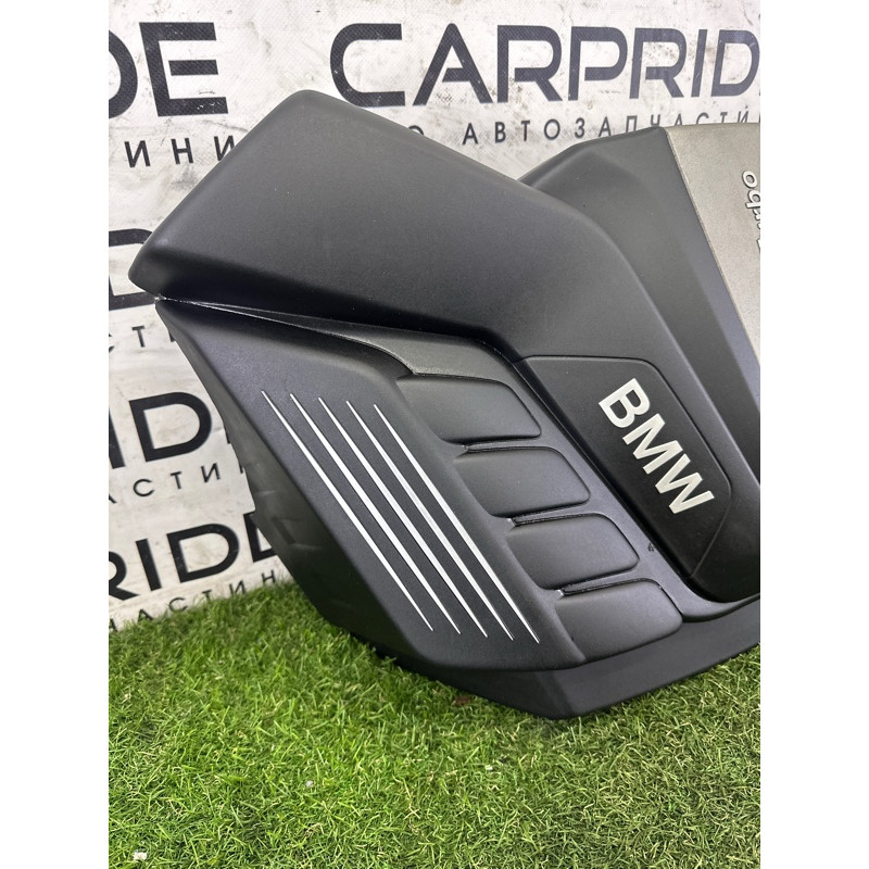 Декоративная крышка двигателя (двигатель и элементы) BMW X5 F15 2015 4.4 13717634293