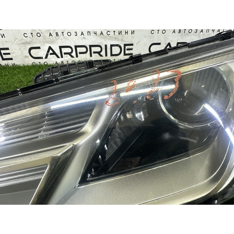 Фара (оптика) AUDI A4 B9 2017 2.0 TFSI 8W0941043B