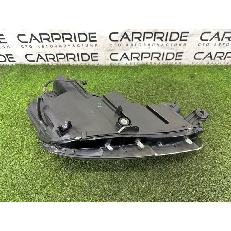 Фара (оптика) AUDI A4 B9 2017 2.0 TFSI 8W0941043B