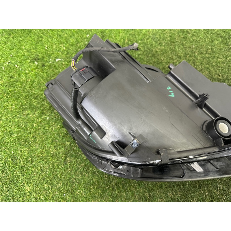 Фара (оптика) AUDI A4 B9 2017 2.0 TFSI 8W0941043B