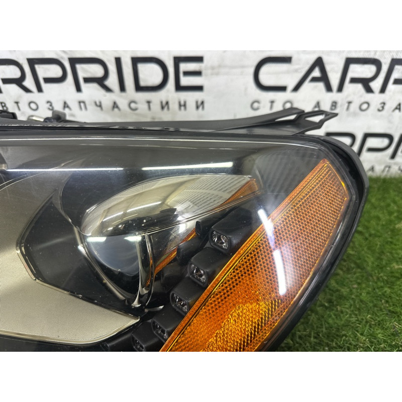 Фара (оптика) Volkswagen Touareg NF 2013 3.0 Hybrid 7P1941751A