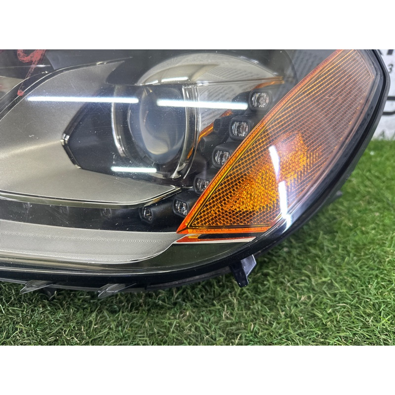 Фара (оптика) Volkswagen Touareg NF 2013 3.0 Hybrid 7P1941751A