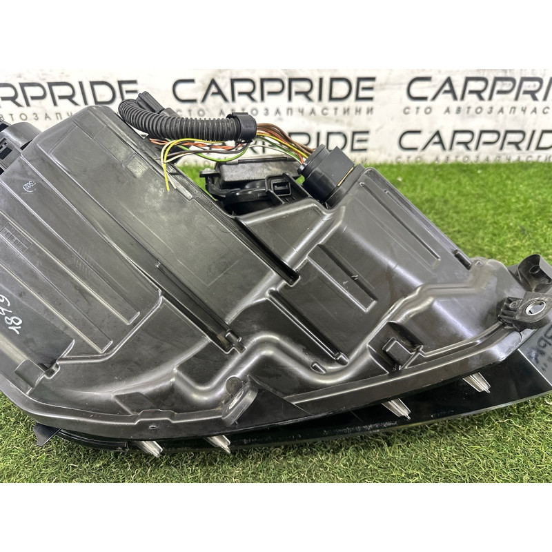 Фара (оптика) Volkswagen Touareg NF 2013 3.0 Hybrid 7P1941751A