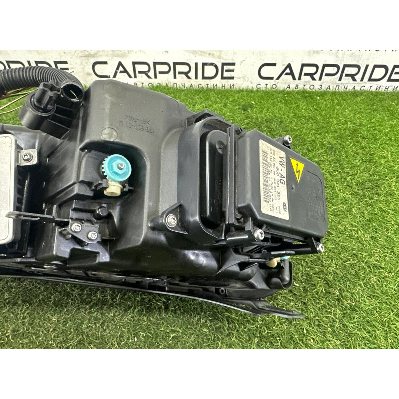 Фара (оптика) Volkswagen Touareg NF 2013 3.0 Hybrid 7P1941751A