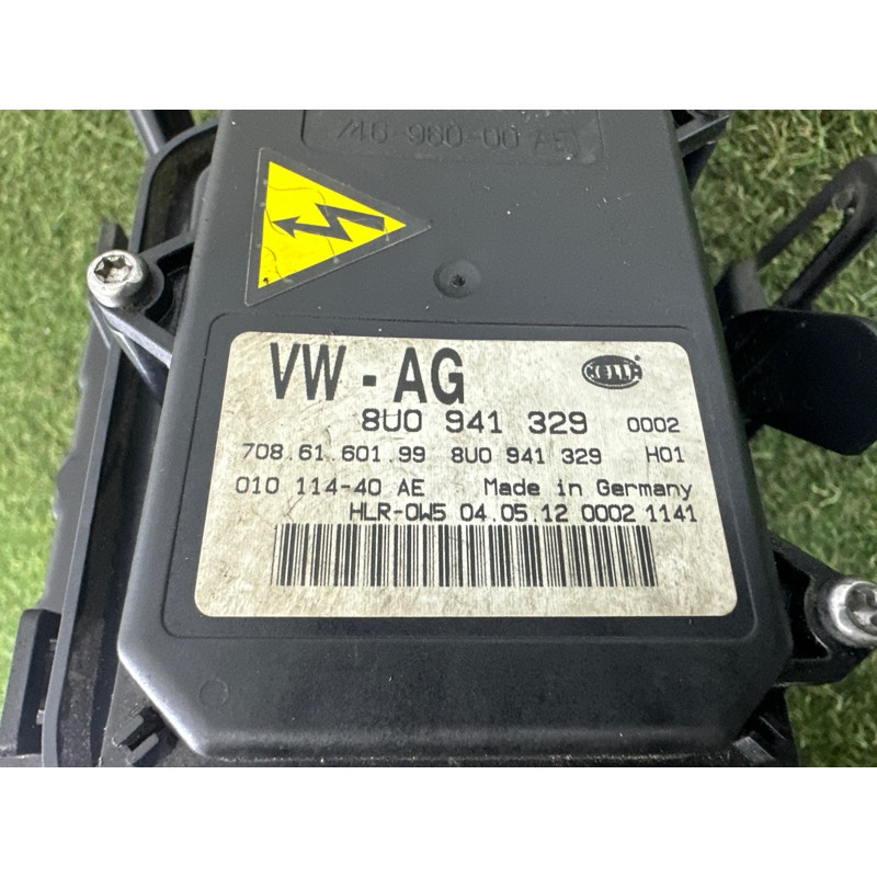 Фара (оптика) Volkswagen Touareg NF 2013 3.0 Hybrid 7P1941751A