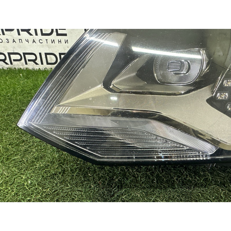 Фара (оптика) Volkswagen Touareg NF 2011 3.6 7P1941751A