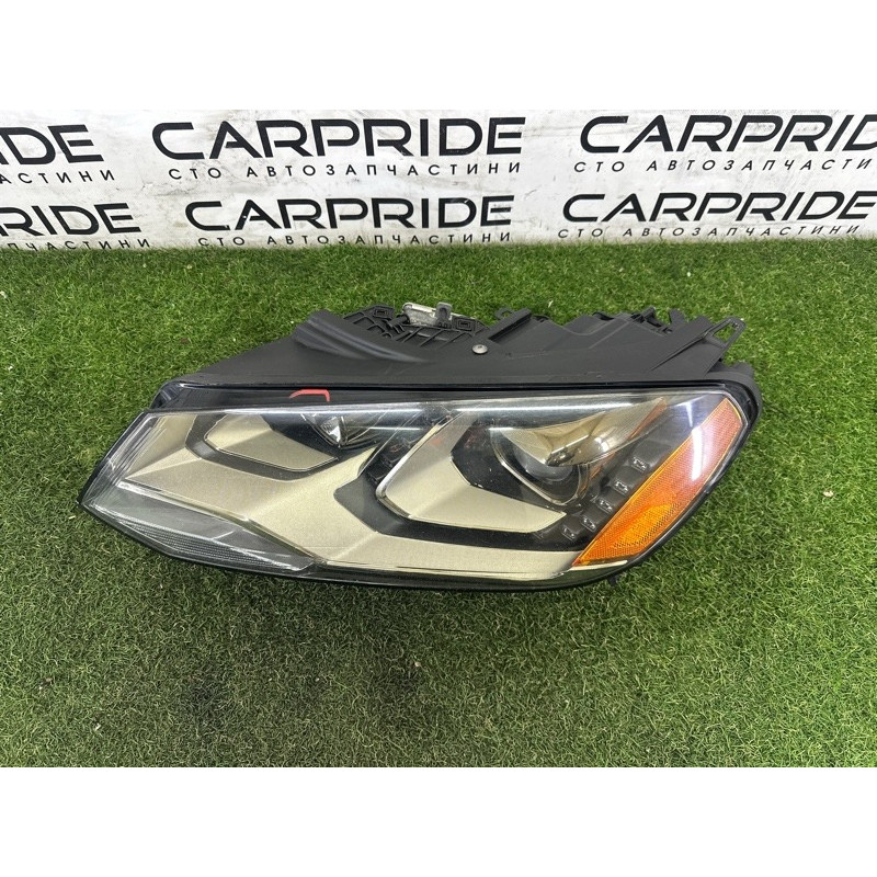 Фара (оптика) Volkswagen Touareg NF 2013 3.6 7P1941751A