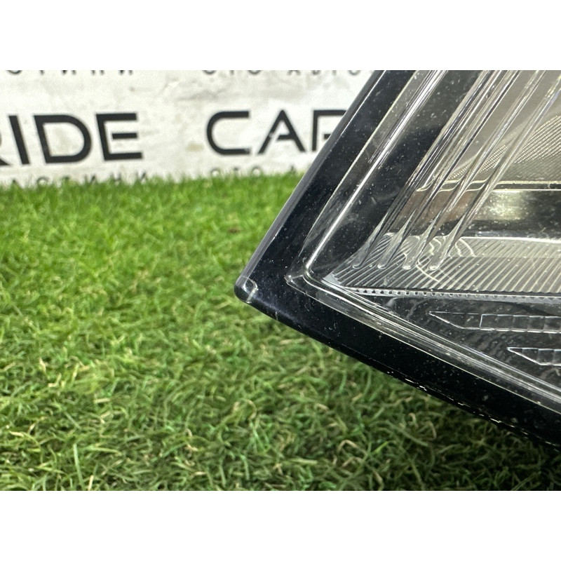 Фара (оптика) Volkswagen Touareg NF 2013 3.6 7P1941751A