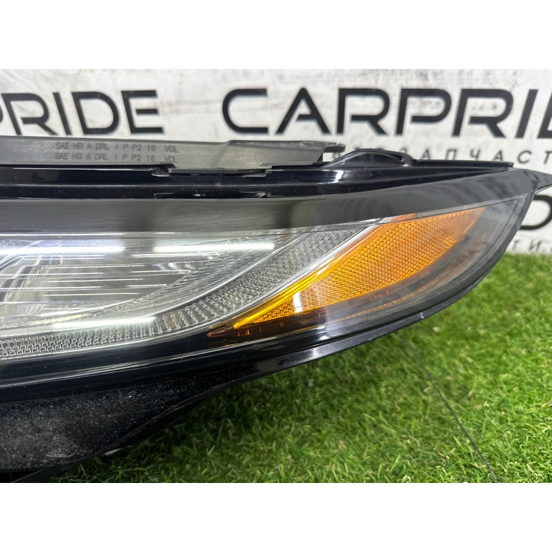 Фара (оптика) LAND ROVER Range Rover Evoque L538 2016 2.0 LR084575