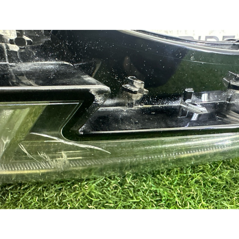 Фара (оптика) AUDI A4 B9 2017 2.0 TFSI 8W0941043B