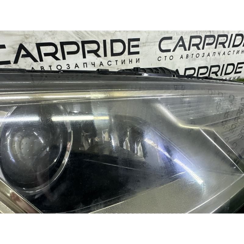 Фара (оптика) AUDI A4 B9 2017 2.0 TFSI 8W0941044B