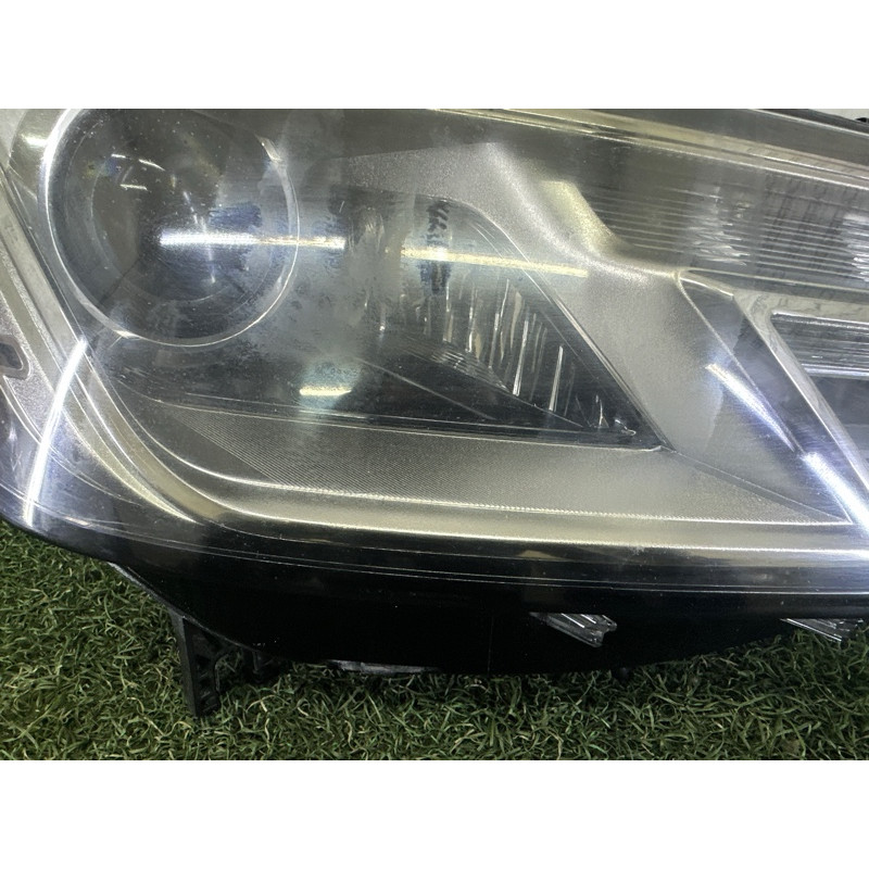 Фара (оптика) AUDI A4 B9 2017 2.0 TFSI 8W0941044B