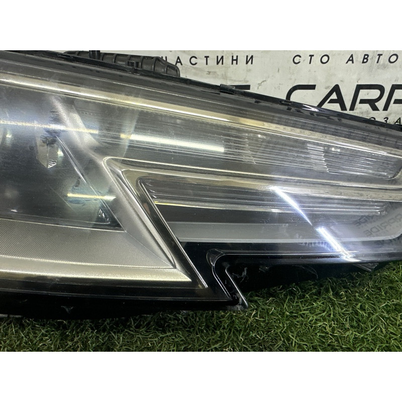 Фара (оптика) AUDI A4 B9 2017 2.0 TFSI 8W0941044B