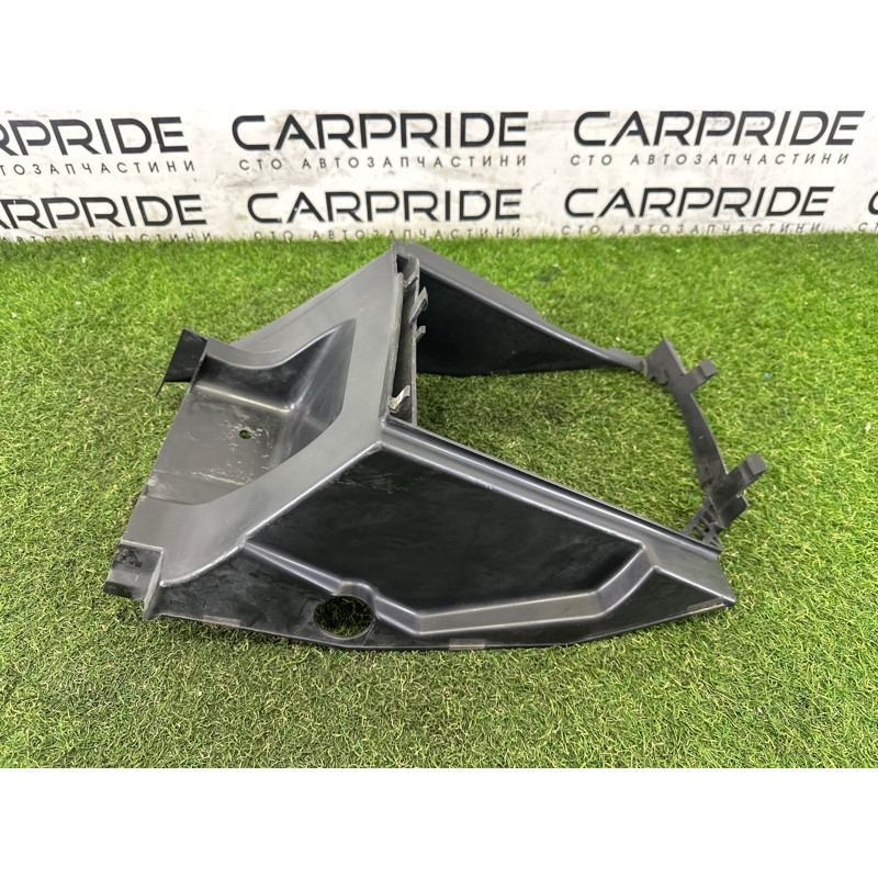 Воздуховод радиатора (кузов и элементы) LAND ROVER Range Rover L405 2016 5.0 LR038055