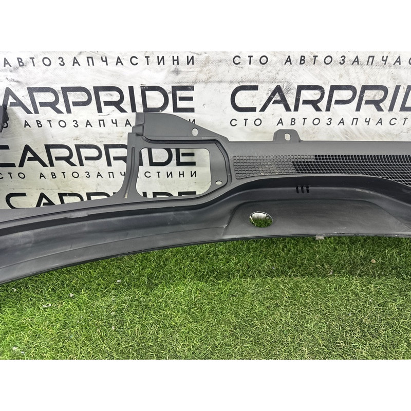 Жабо (кузов и элементы) LAND ROVER Range Rover Evoque L538 2016 2.0 LR073278