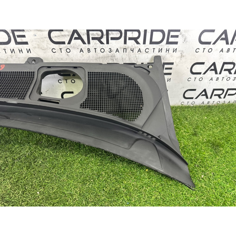 Жабо (кузов и элементы) LAND ROVER Range Rover Evoque L538 2016 2.0 LR073278