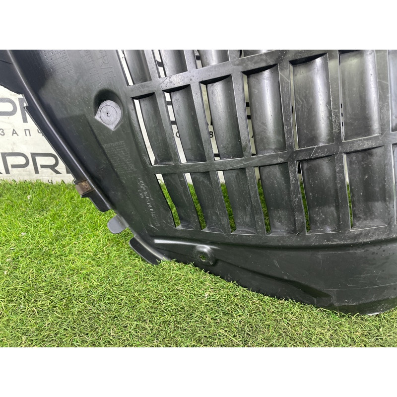 Подкрылок (кузов и элементы) LAND ROVER Range Rover L405 2016 5.0 LR033071