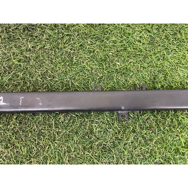 Распорка передней панели (кузов и элементы) LAND ROVER Range Rover Evoque L538 2016 2.0 LR044300